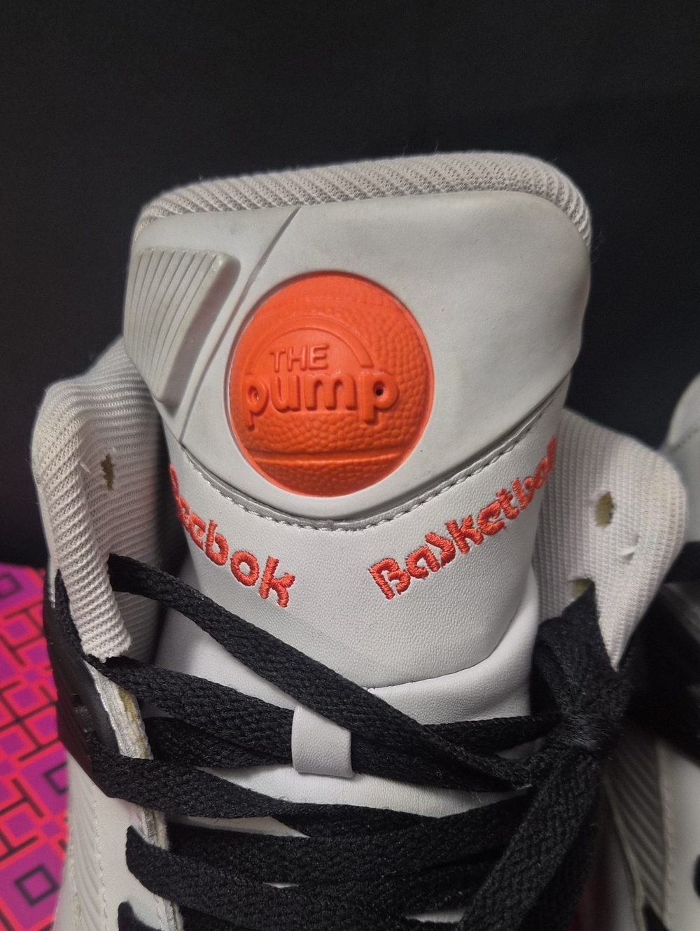 Vintage Reebok Pumps - Picture 3 of 9